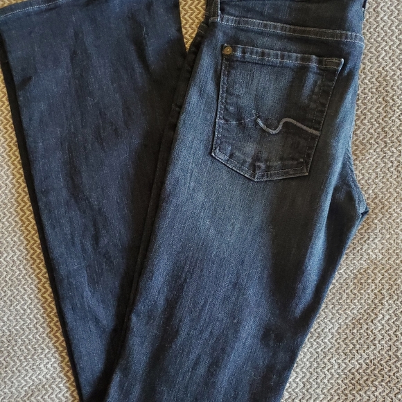 7 For All Mankind - Picture 3 of 4